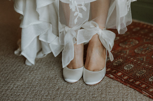 Elysia wears Hetty Ivory Organza